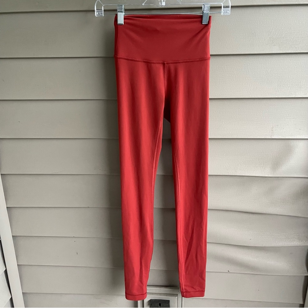 Lululemon Legging Womens 2 Wunder Under Hi-Rise Tight Full-On Luxtreme 28 Yoga